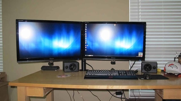 How To Set Up Dual Monitors